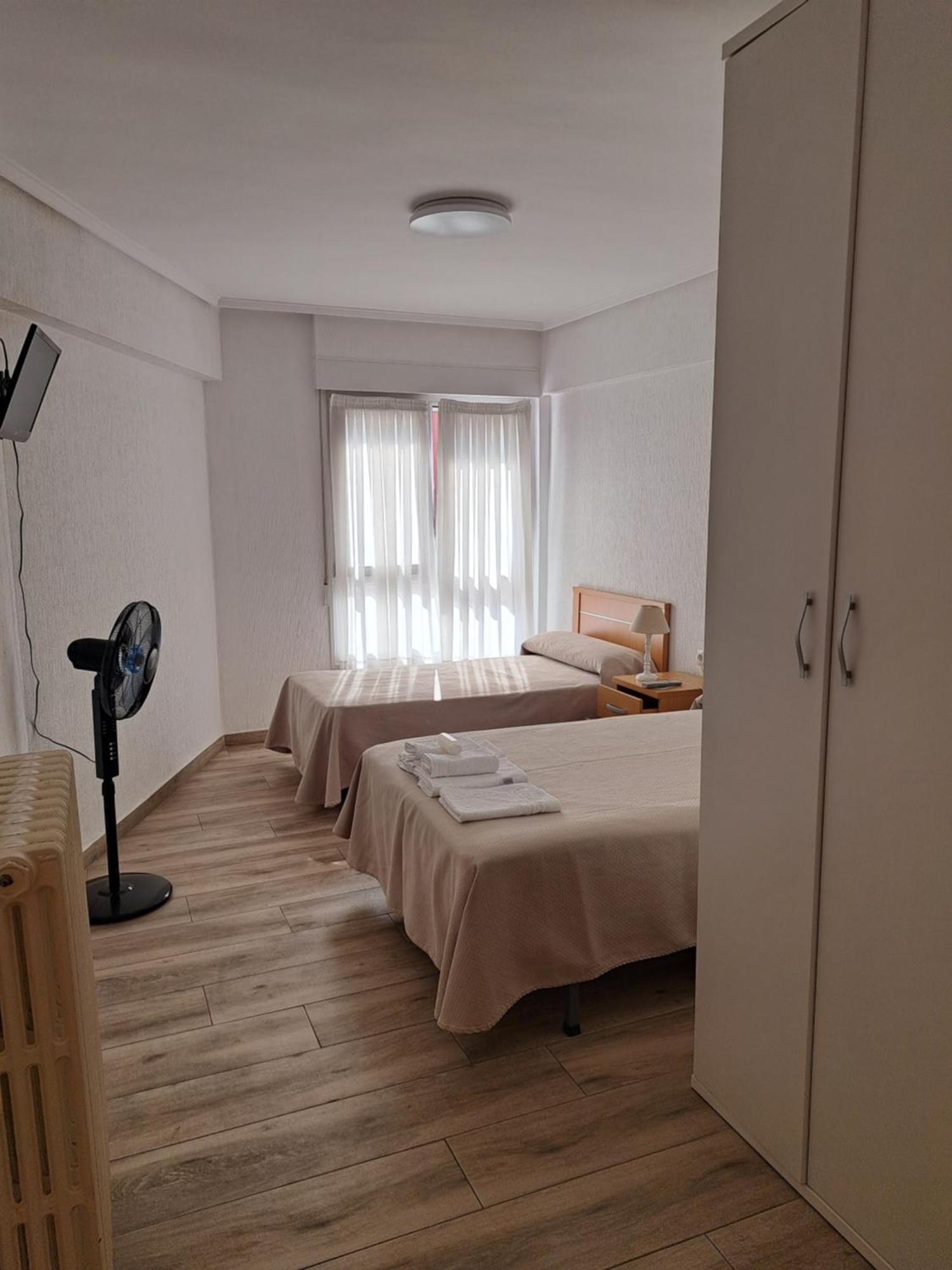 Pension Iruna Santurtzi Esterno foto